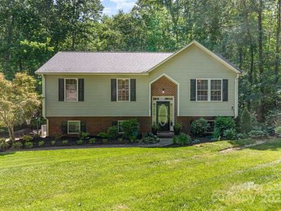 4700 Hickory Grove Rd, Mount Holly, NC, 28120