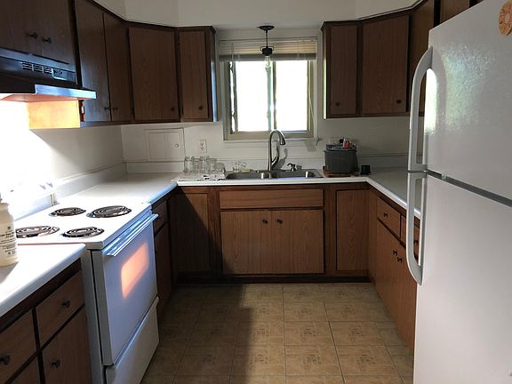 4th image of 207 S Harris St #4