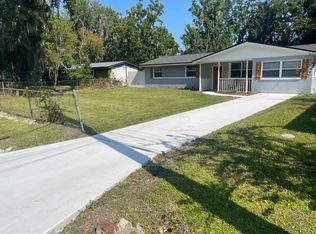 1531 Mar Vic Ln, Jacksonville, FL 32218