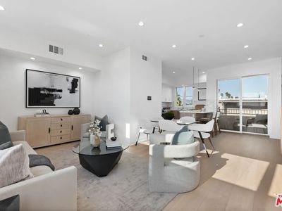 1246 3/4 S Bronson Ave, Los Angeles, CA, 90019