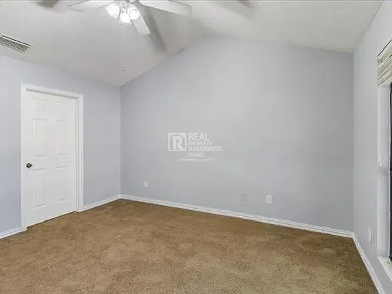 234 Samuel Blvd #P-1 — Photo 25