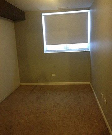 3rd image of 5318 N Francisco Ave #G