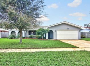 13656 Pinecrest Dr, Largo, FL 33774