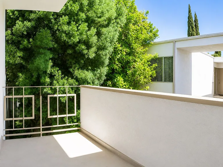 18100 Roscoe Blvd Northridge, CA 91325 — Photo 49