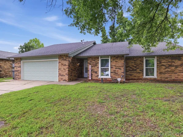 8517 E 78th St, Tulsa, OK 74133