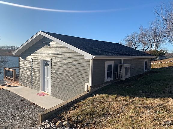 5th image of 19024 Buttercup Ct