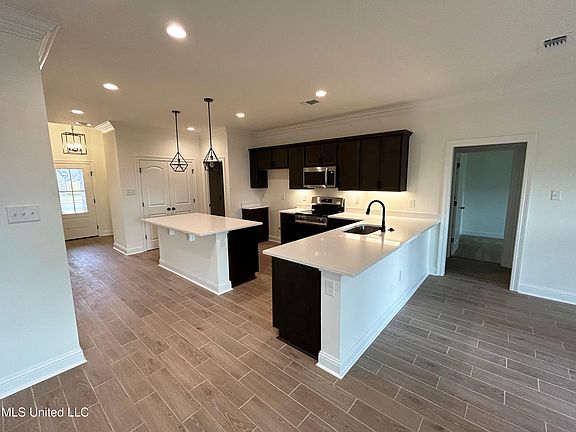 2nd image of 14441 Eliza Dr