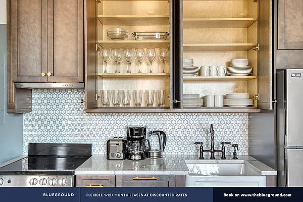 Rented by The Blueground | media 146