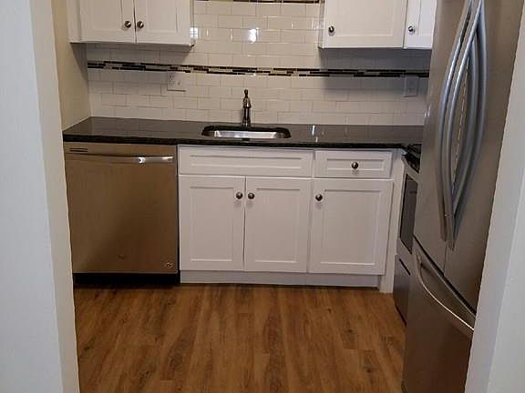 3rd image of 599 Old West Central St APT B1