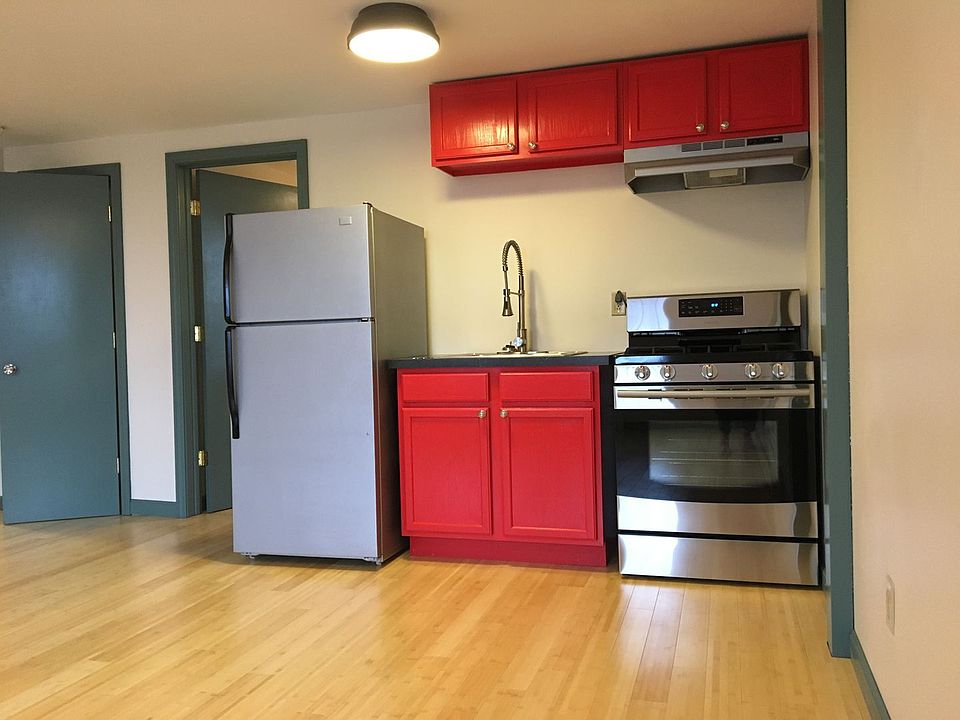 Pocahontas, LLC 9496 Main St Vergennes, VT Zillow