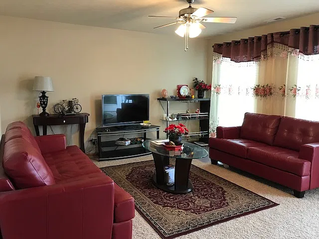 7548 Diamond Court - 7548 Diamond Court — Photo 2
