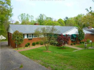 1513 Bedford Rd, Charleston, WV 25314