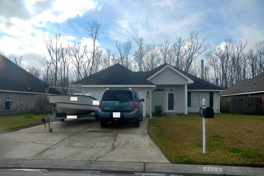 1st image of 633 Foxwood Ln