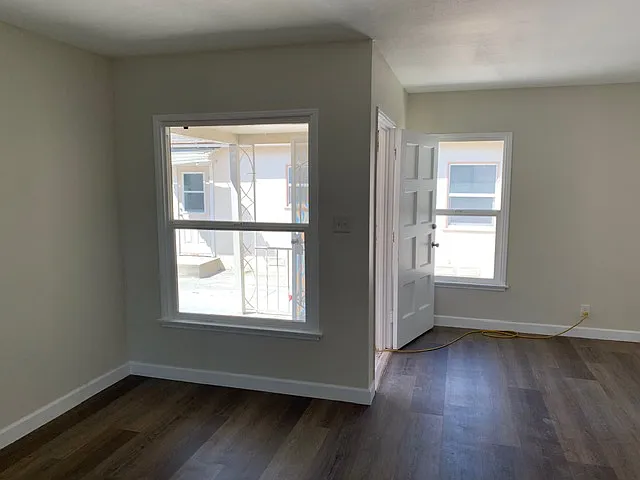 2 bed, 930 sqft, $2,900 — Photo 4