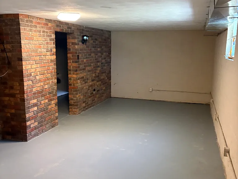 2446 Branch St #1 — Photo 11
