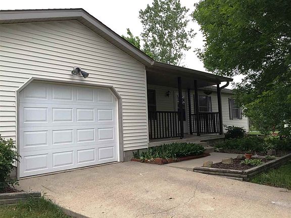 2nd image of 633 W Sacajawea Ct