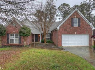 1358 Barrett Bluff Cir, Lawrenceville, GA 30045