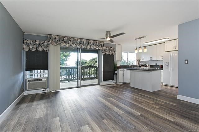 Open living, dining area look out to the large useable lanai.