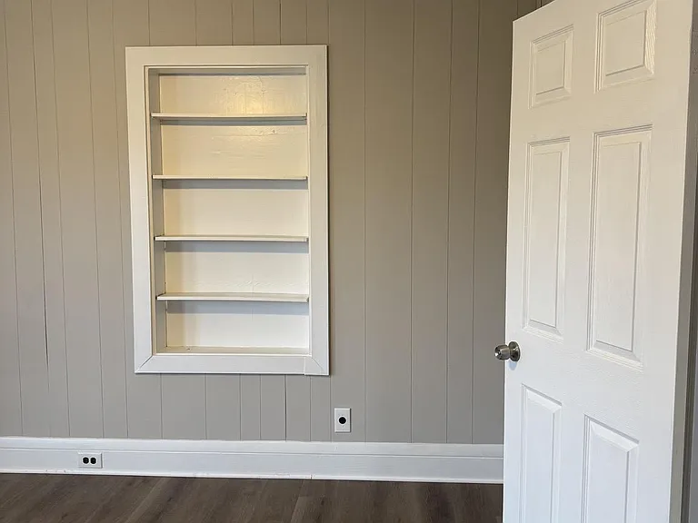 31 Eldridge Ave #2 — Photo 4