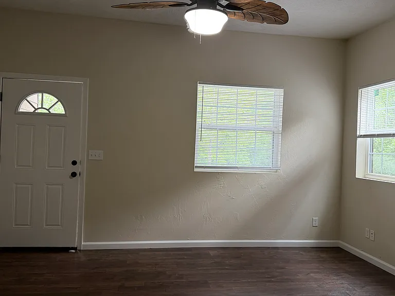 1133 Acacia Club Rd #14 — Photo 7