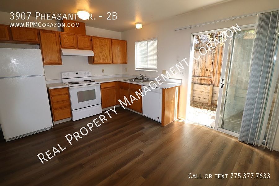 1st image of 3907 Pheasant Dr #2B