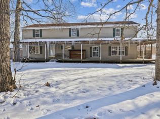 15095 N Nees Ln, Effingham, IL 62401