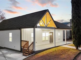 130 E Railroad Ave, Alto, GA 30510