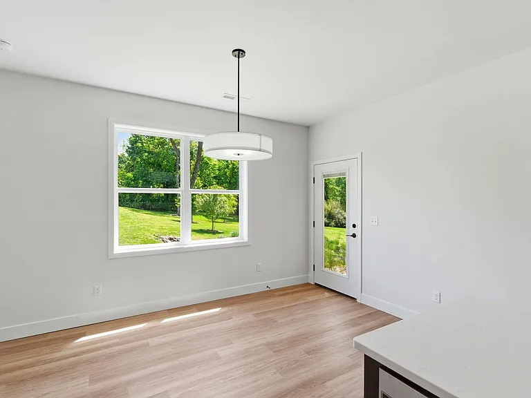 4423 S Reed Ave — Photo 39