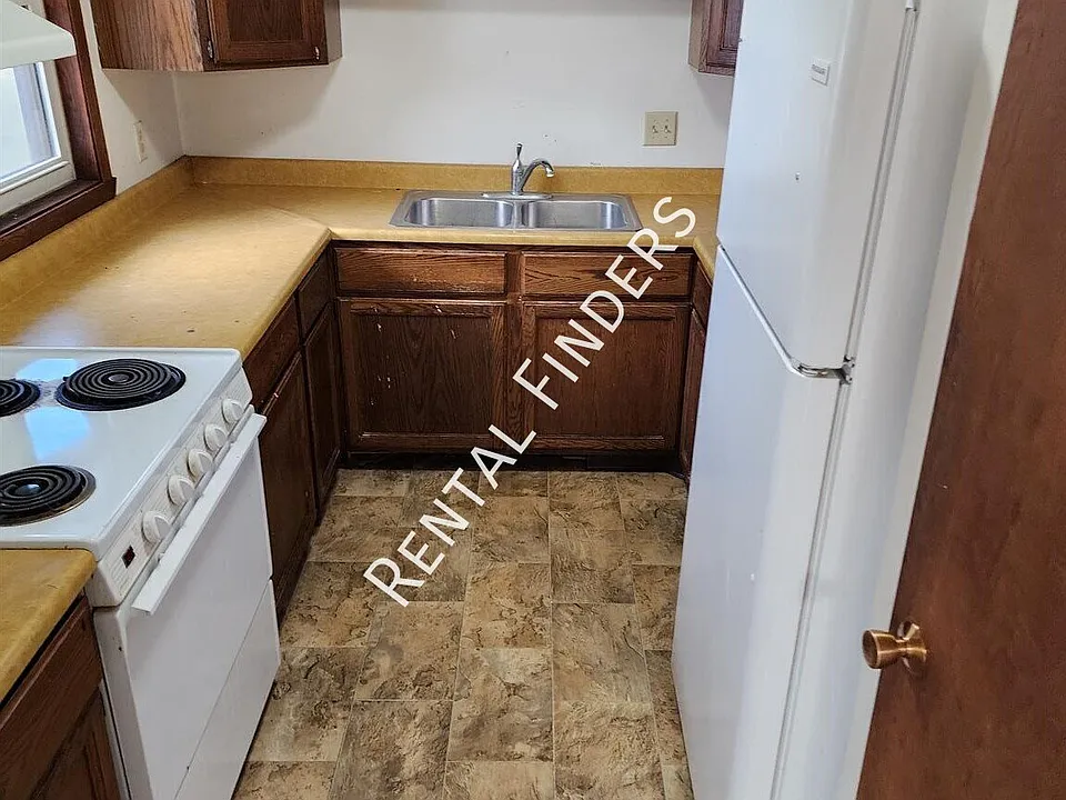 30 Donohue Ct #4