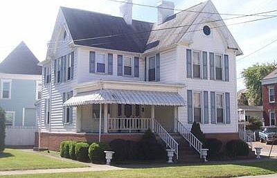 1st image of 211 North St
