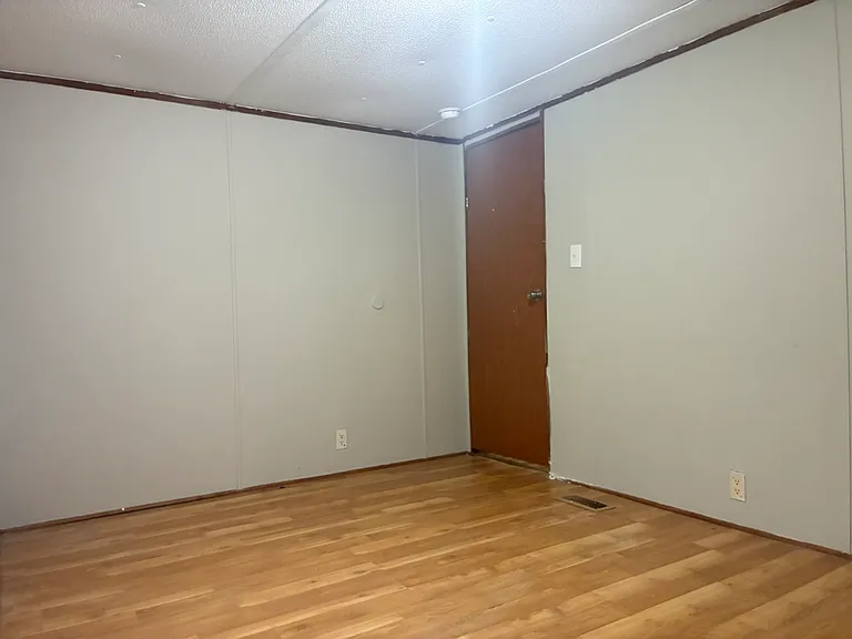 517 Skylark Ln #28 — Photo 14