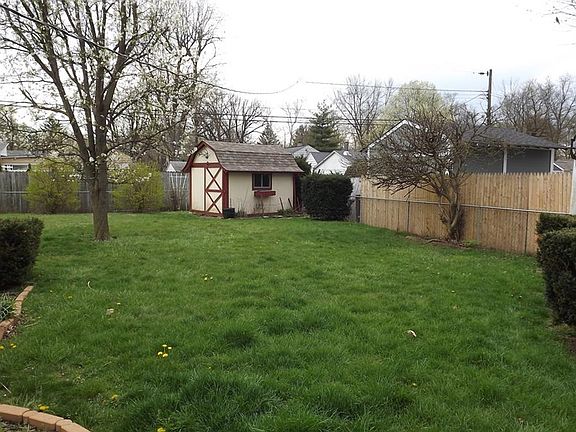 2nd image of 6709 Evanston Ave