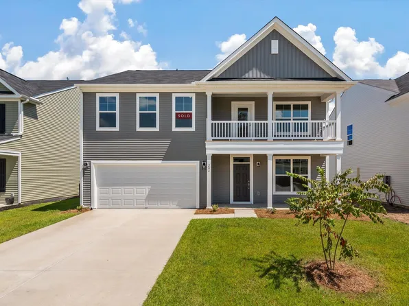 204 Bear Oak Ct, Moncks Corner, SC 29461