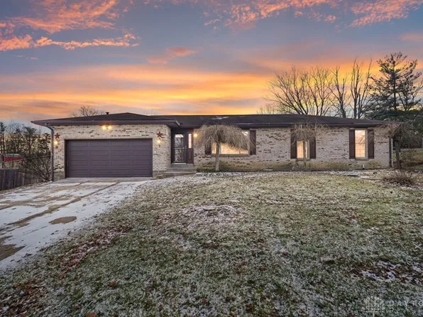 5690 Bunnell Hill Rd, Lebanon, OH 45036