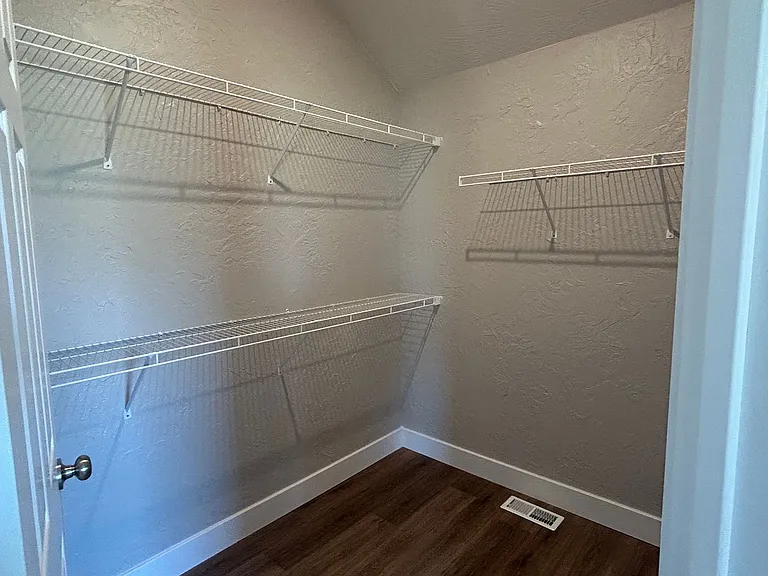 3861 W Freeman St — Photo 13