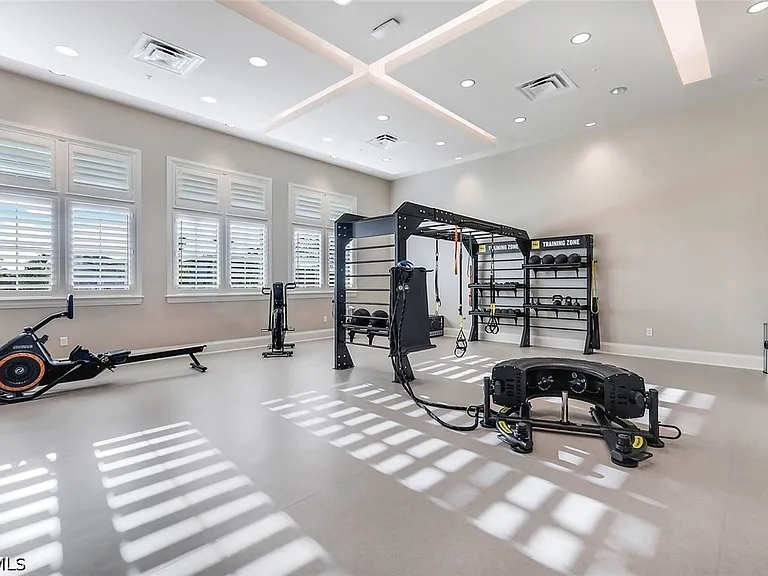 14050 Pine Lodge Ln — Photo 39