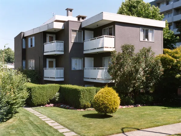 2167 W 38th Ave #104, Vancouver, BC V6M 1R8