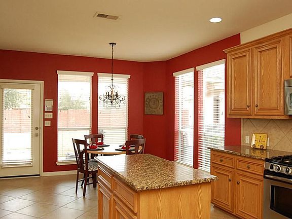 5th image of 2613 Brightlake Way Ln