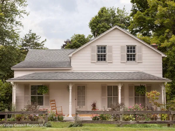 37 New York 9H, Hudson, NY 12534