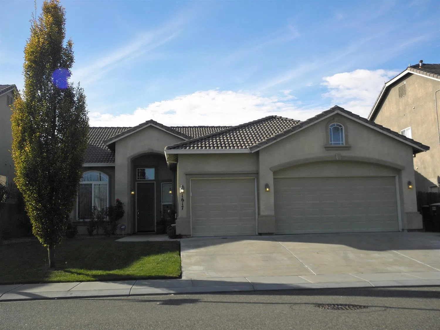 1617 Matisse Ln photo 1