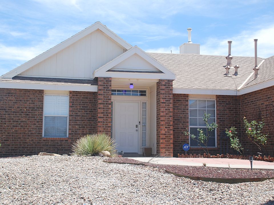 1st image of 10 Juniper Ave