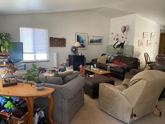 2nd image of 7909 173rd Ave NW