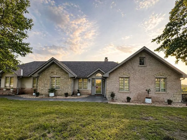 13940 SE State Route Mm, Faucett, MO 64448