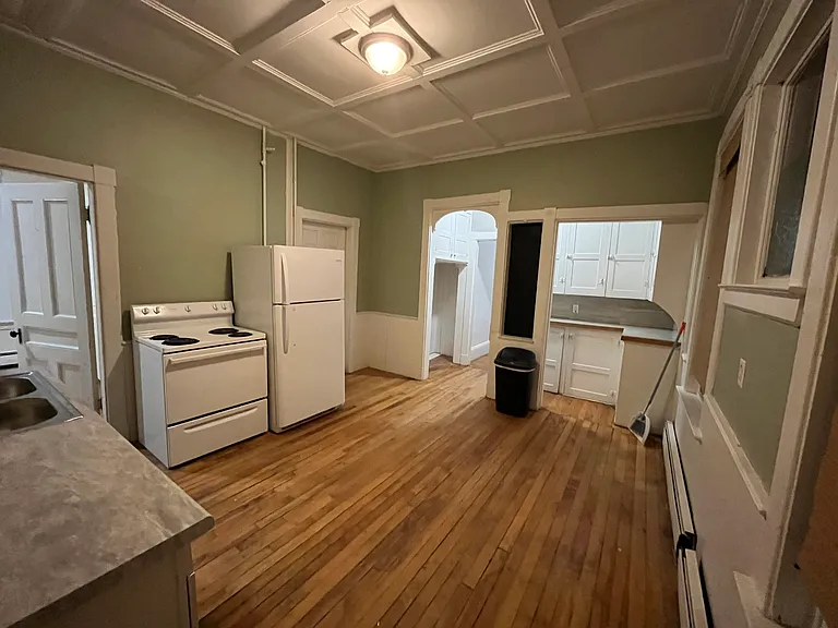 102 Goff St #1 — Photo 11