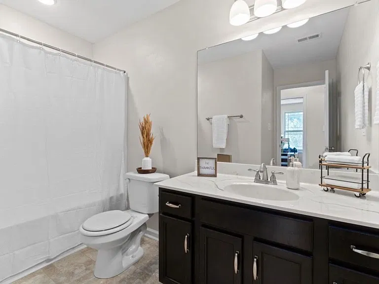 1002 Orchard Hills Dr — Photo 7