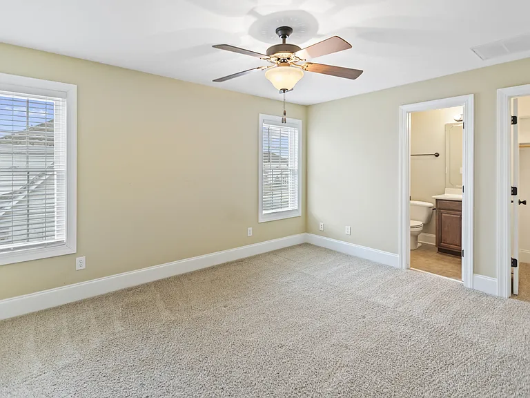 1624 Brook Hollow Dr #1-B — Photo 23