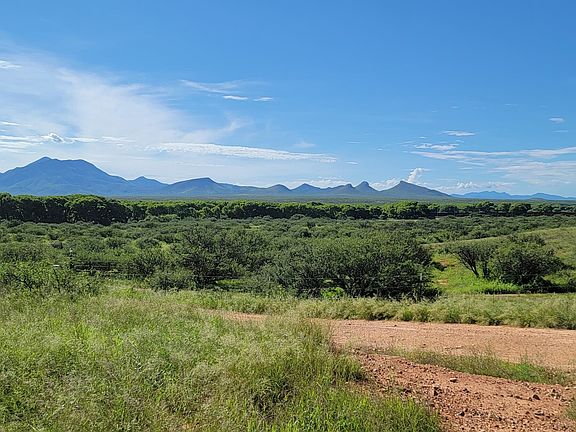 3rd image of 4 Ac Vista de San Jose -- #77