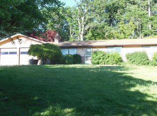 3199 Helms Rd, Grants Pass, OR 97527