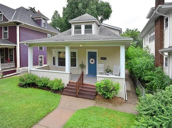 2098 Marshall Ave, Saint Paul, MN 55104