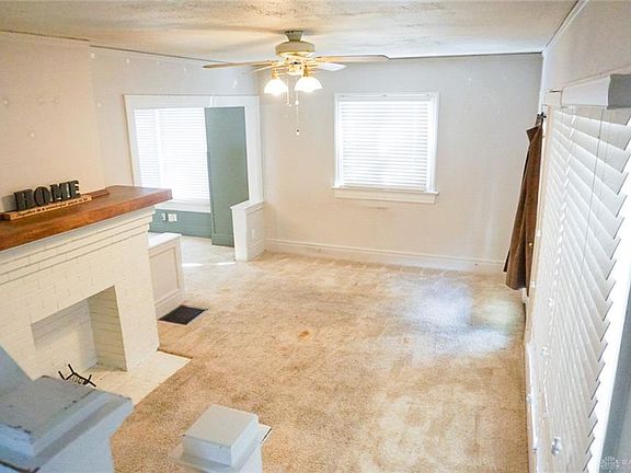 4th image of 1218 Arbor Ave
